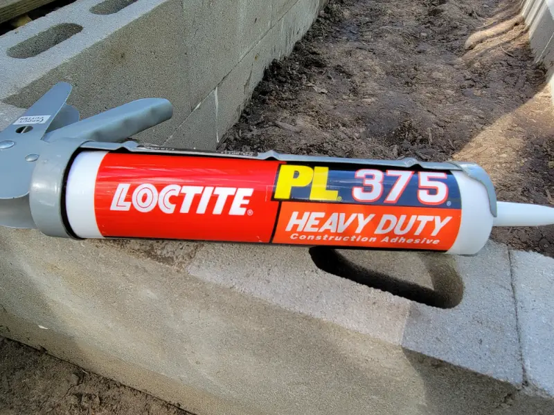 Sealing Concrete Blocking Using Loctite Caulk